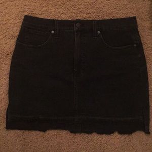 Madewell Black denim skirt